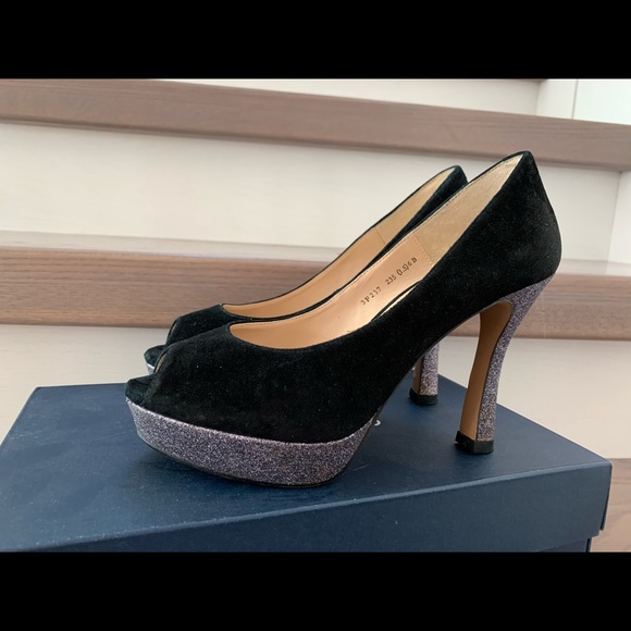 high heels - Picture 2 of 9